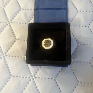 NEW .925 Sterling silver with black onyx stones size 9 Men's Ring. Beautiful!